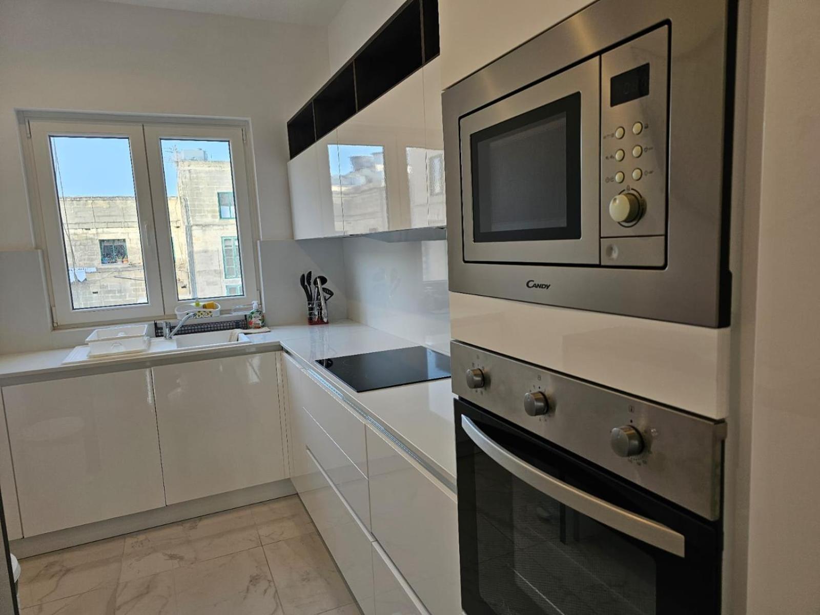 Modern Elegance Valletta Apartment Exterior photo
